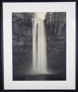 Image description is not available for 2007.068